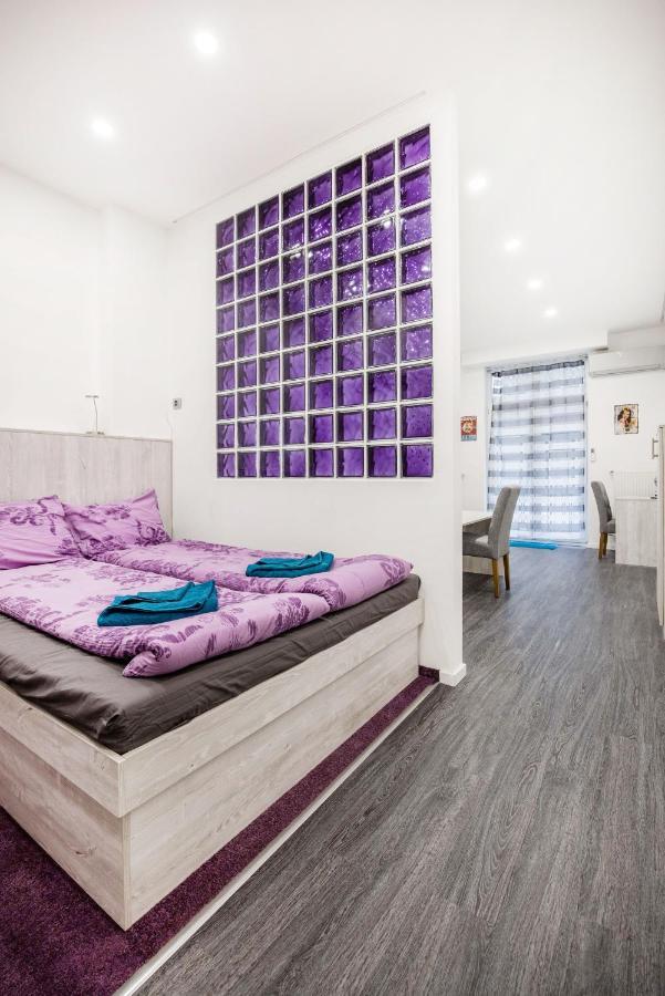 Centre Point Apartment Budapest Eksteriør billede