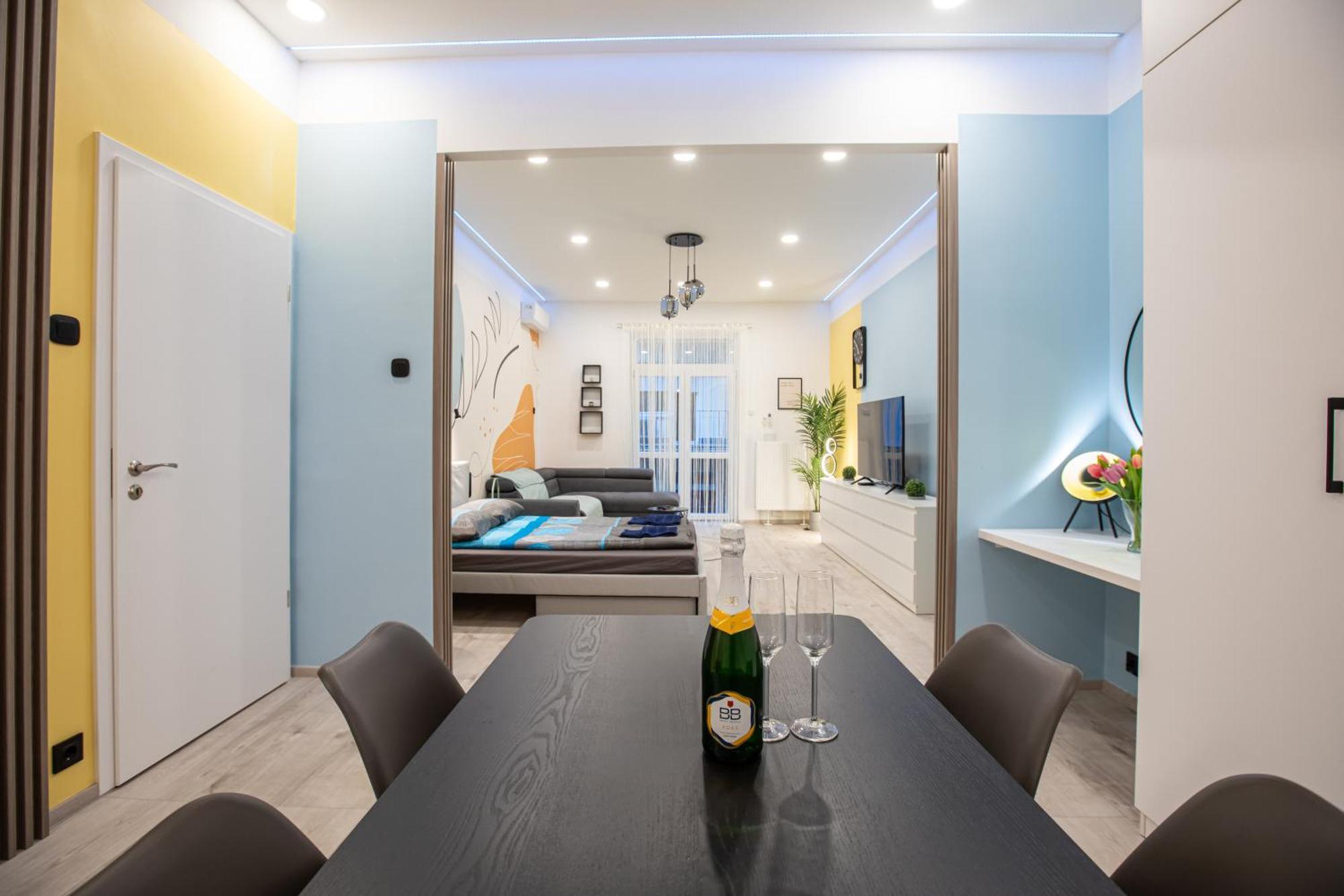 Centre Point Apartment Budapest Eksteriør billede